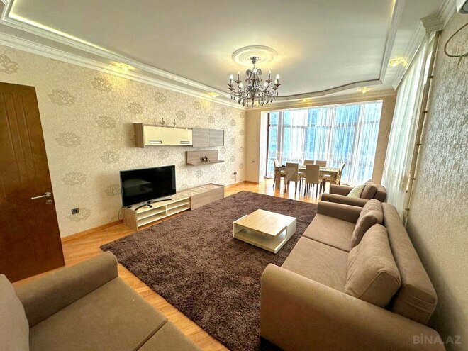 Сдается 2-комн. новостройка 96 м², Насиминский  р., photo 1 from 12