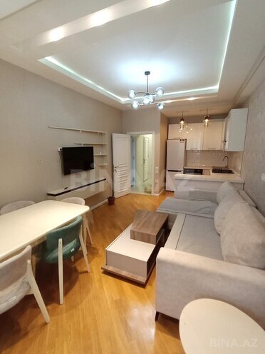 Сдаётся 2-комн. новостройка 70 м², м. Кара Караев, photo 3 from 12