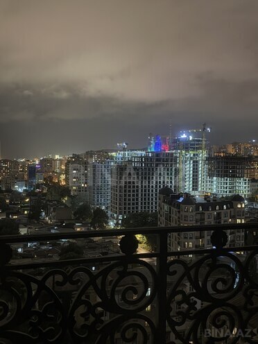 Продается 4-комн. новостройка 233 м², м. Низами, photo 7 from 32