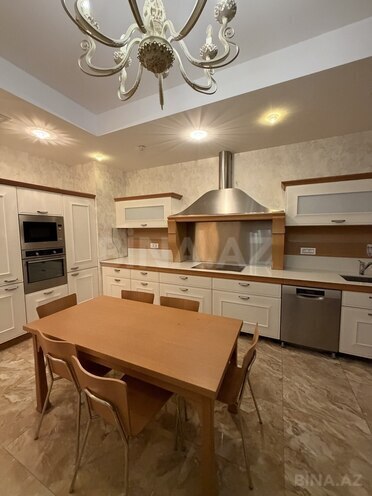 Продается 4-комн. новостройка 233 м², м. Низами, photo 14 from 32