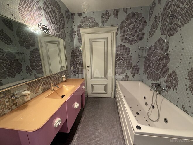 Продается 4-комн. новостройка 233 м², м. Низами, photo 17 from 32