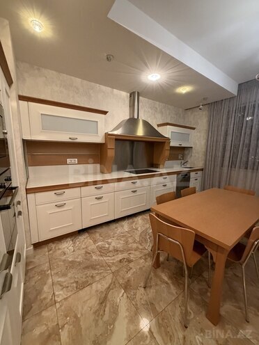 Продается 4-комн. новостройка 233 м², м. Низами, photo 12 from 32
