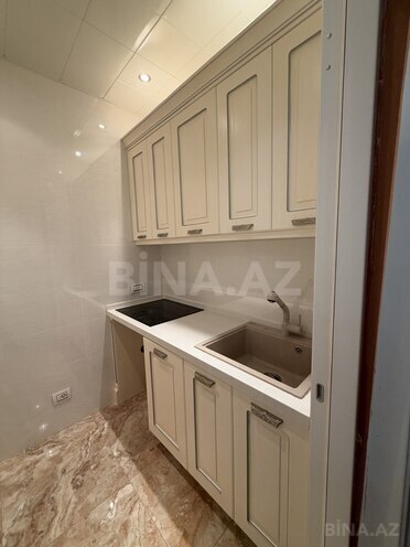 Продается 4-комн. новостройка 233 м², м. Низами, photo 29 from 32