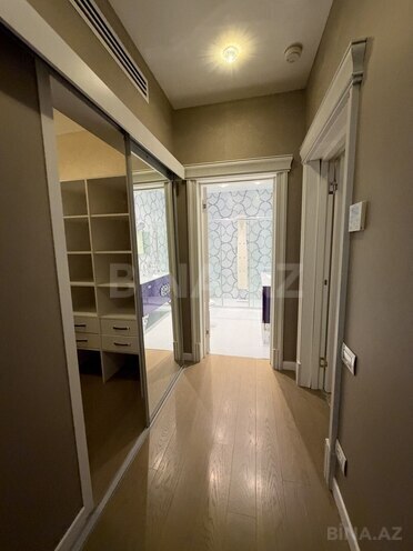 Продается 4-комн. новостройка 233 м², м. Низами, photo 26 from 32