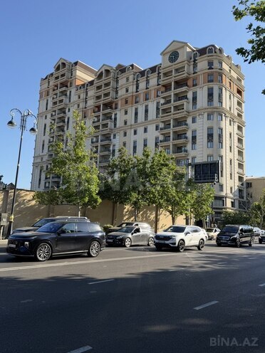 Продается 4-комн. новостройка 233 м², м. Низами, photo 4 from 32