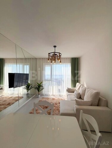 Продаётся 3-комн. вторичка 65 м², м. Ази Асланов, photo 6 from 11