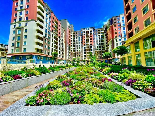 Продаётся 2-комн. новостройка 70 м², м. Кара Караев, photo 1 from 14
