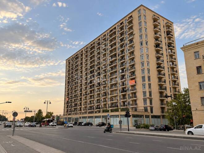 Продаётся 3-комн. новостройка 138 м², м. Ази Асланов, photo 1 from 7
