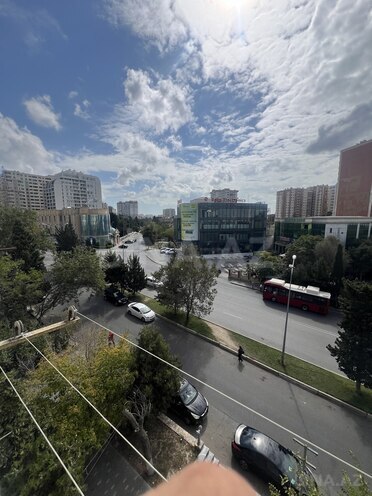 Сдается 2-комн. вторичка 50 м², м. Кара Караев, photo 13 from 16
