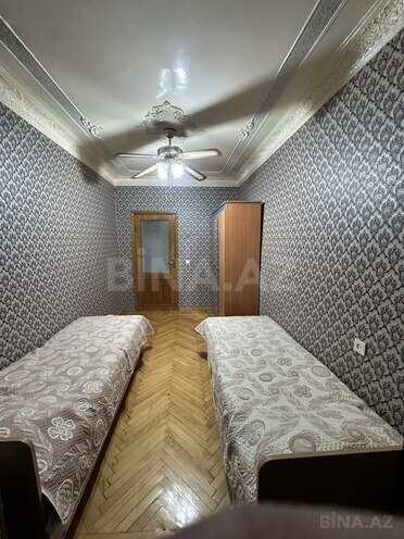İcarəyə verilir 3 otaqlı köhnə tikili 110 m², 28 May m., photo 7 from 15
