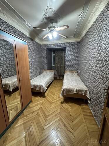 İcarəyə verilir 3 otaqlı köhnə tikili 110 m², 28 May m., photo 6 from 15