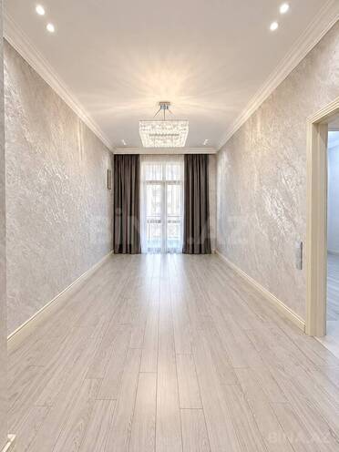 Продаётся 3-комн. новостройка 92 м², пос. Бакиханова, photo 1 from 12