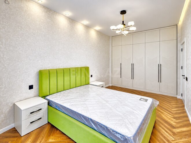Продается 2-комн. новостройка 70 м², м. Кара Караев, photo 4 from 16