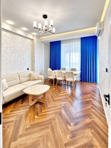 Продается 2-комн. новостройка 70 м², м. Кара Караев, photo 5 from 16