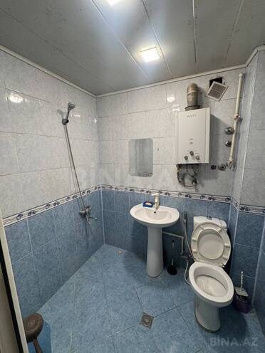 Продаётся 2-комн. вторичка 36 м², м. Кара Караев, photo 10 from 18
