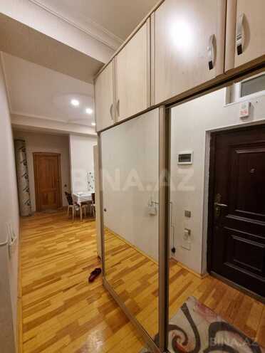 Сдаётся 2-комн. вторичка 74 м², м. Мемар Аджеми, photo 9 from 16