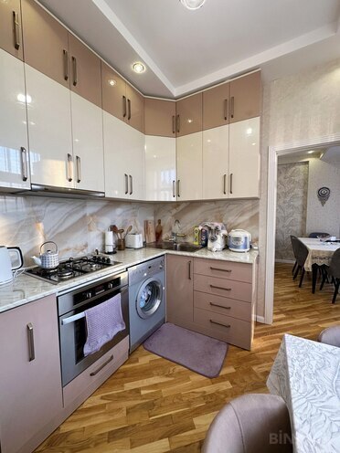 Продаётся 3-комн. новостройка 86 м², м. Нефтчиляр, photo 5 from 13