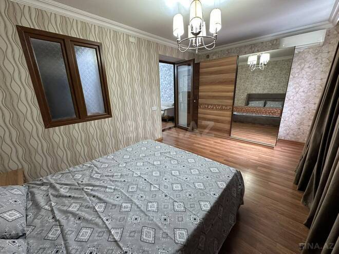 Продаётся 3-комн. вторичка 65 м², м. Ичеришехер, photo 5 from 8