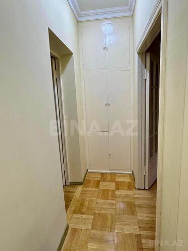 Сдается 3-комн. вторичка 69.4 м², м. Элмляр Академиясы, photo 15 from 21
