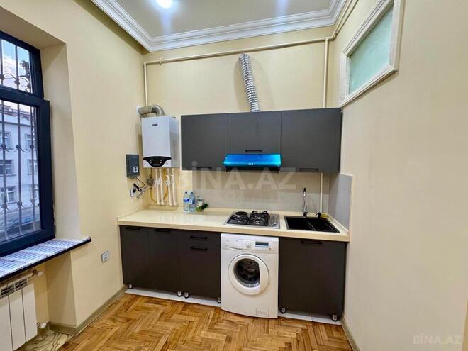 Сдается 3-комн. вторичка 69.4 м², м. Элмляр Академиясы, photo 12 from 21