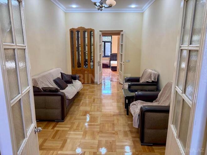 Сдается 3-комн. вторичка 69.4 м², м. Элмляр Академиясы, photo 6 from 21
