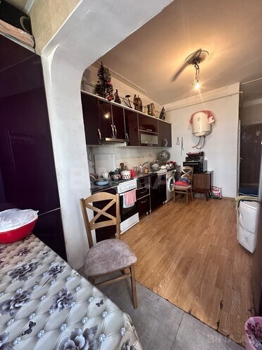 Satılır 2 otaqlı köhnə tikili 60 m², İnşaatçılar m., photo 7 from 9
