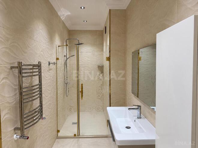Сдаётся 3-комн. новостройка 234 м², м. Низами, photo 12 from 17