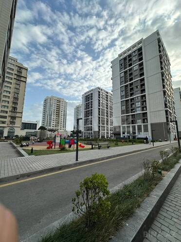 Satılır 2 otaqlı yeni tikili 72 m², Koroğlu m., photo 1 from 8