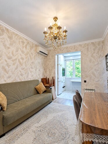 Satılır 3 otaqlı köhnə tikili 57 m², 20 Yanvar m., photo 3 from 26