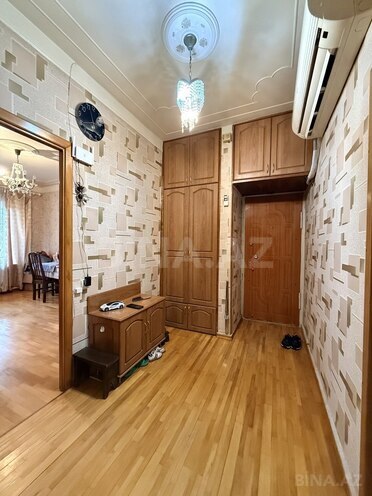 Продаётся 3-комн. вторичка 90 м², м. Насими, photo 10 from 16