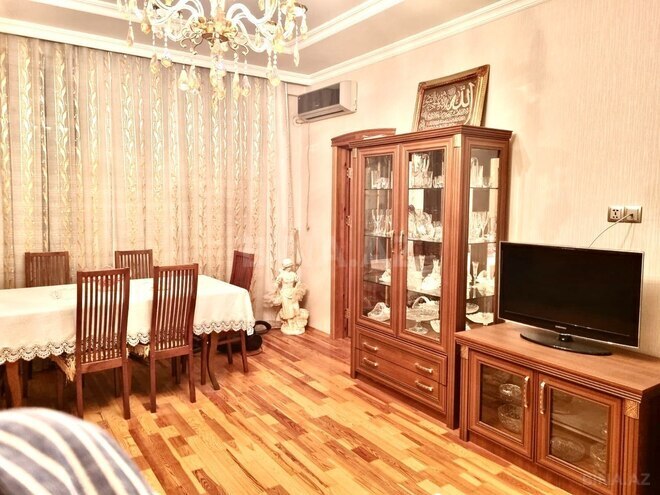 Сдается 2-комн. новостройка 80 м², м. Мемар Аджеми, photo 6 from 11