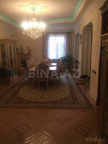 Satılır 7 otaqlı həyət evi/bağ evi 375 m², Badamdar q., photo 7 from 12