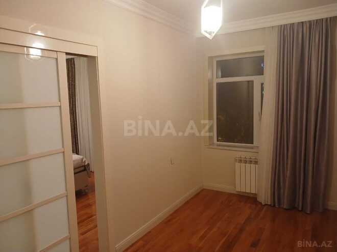 Продается 3-комн. вторичка 90 м², Насиминский  р., photo 11 from 15