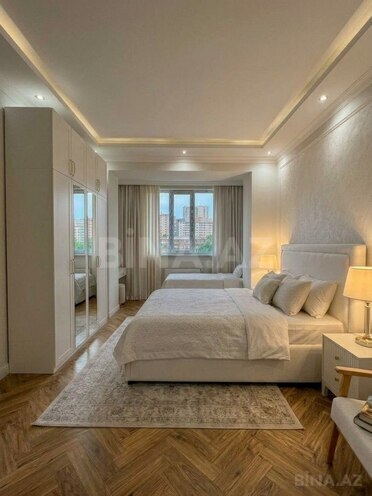 Продаётся 3-комн. вторичка 80 м², Хатаинский р., photo 3 from 8