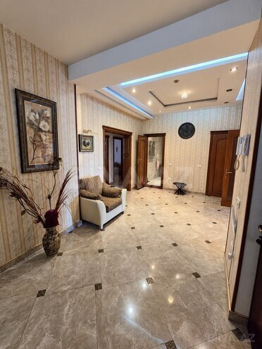 Satılır 3 otaqlı yeni tikili 165 m², 28 May m., photo 7 from 9