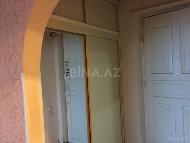 Satılır 2 otaqlı köhnə tikili 50 m², 28 May m., photo 3 from 12