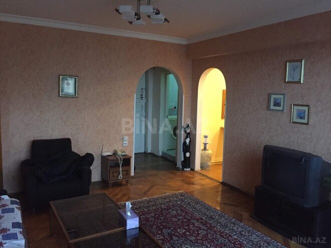 Satılır 2 otaqlı köhnə tikili 50 m², 28 May m., photo 10 from 12