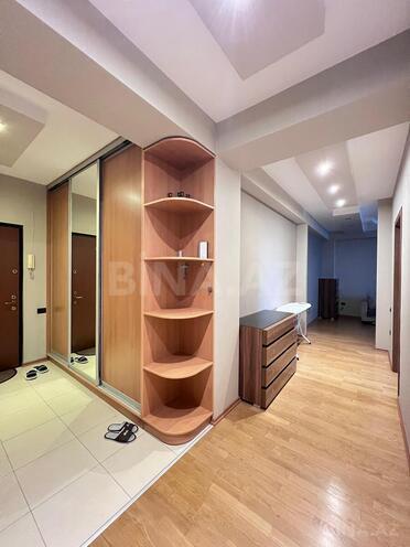 Сдается 2-комн. новостройка 90 м², м. Кара Караев, photo 9 from 15