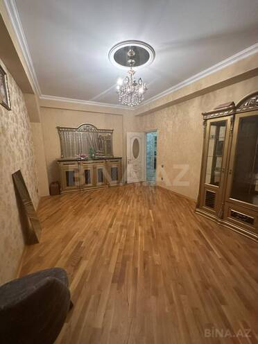 Сдается 3-комн. новостройка 105 м², м. Кара Караев, photo 10 from 20