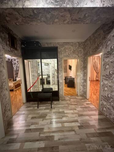 Сдается 3-комн. новостройка 105 м², м. Кара Караев, photo 17 from 20