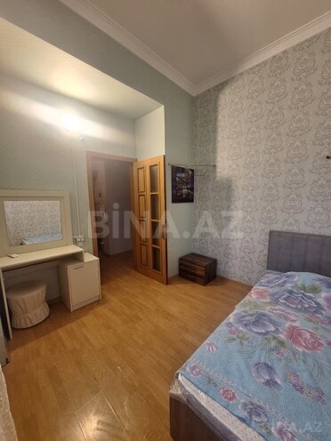 Сдается 3-комн. вторичка 100 м², м. Сахил, photo 7 from 13