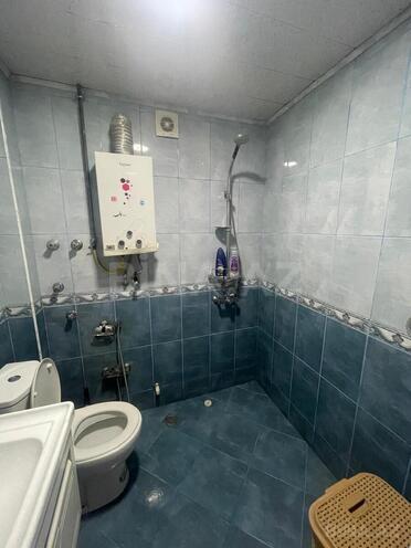 Satılır 3 otaqlı köhnə tikili 65 m², Qara Qarayev m., photo 12 from 19