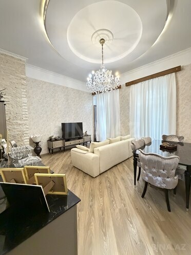 Продается 4-комн. новостройка 200 м², м. Сахил, photo 1 from 26