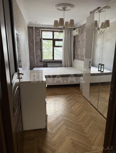 Сдается 2-комн. вторичка 60 м², м. Элмляр Академиясы, photo 12 from 14
