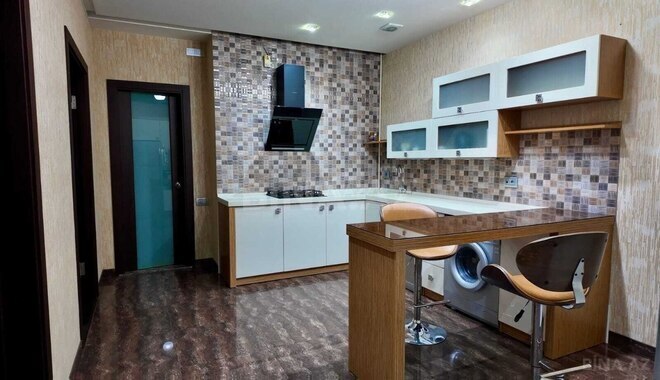 Сдается 3-комн. новостройка 110 м², Насиминский  р., photo 8 from 16