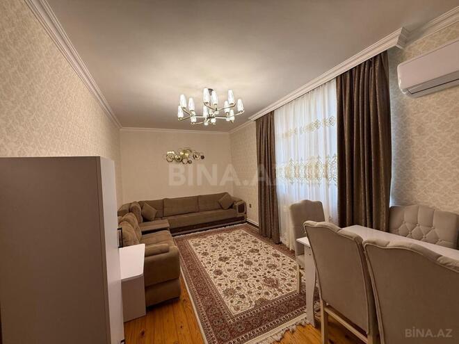 Продается 2-комн. вторичка 56 м², photo 1 from 17