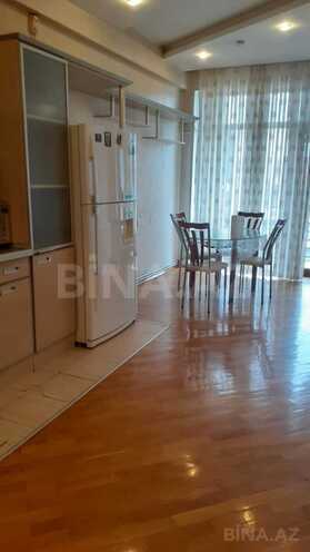İcarəyə verilir 4 otaqlı yeni tikili 200 m², 28 May m., photo 14 from 20