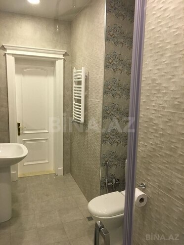 Сдается 3-комн. новостройка 162 м², Хатаинский р., photo 16 from 18