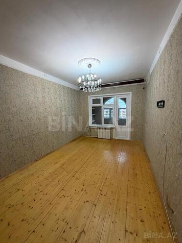 Satılır 4 otaqlı köhnə tikili 110 m², Qara Qarayev m., photo 8 from 20