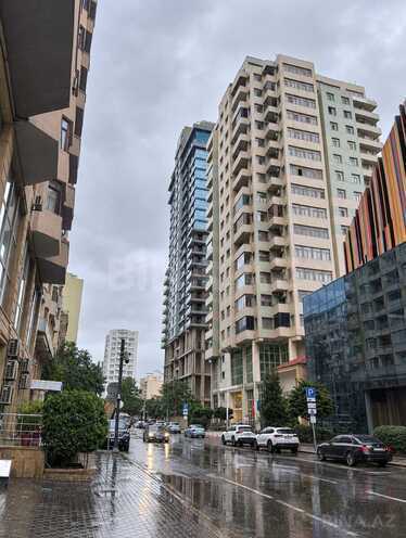 Satılır 2 otaqlı köhnə tikili 81 m², Elmlər Akademiyası m., photo 12 from 18